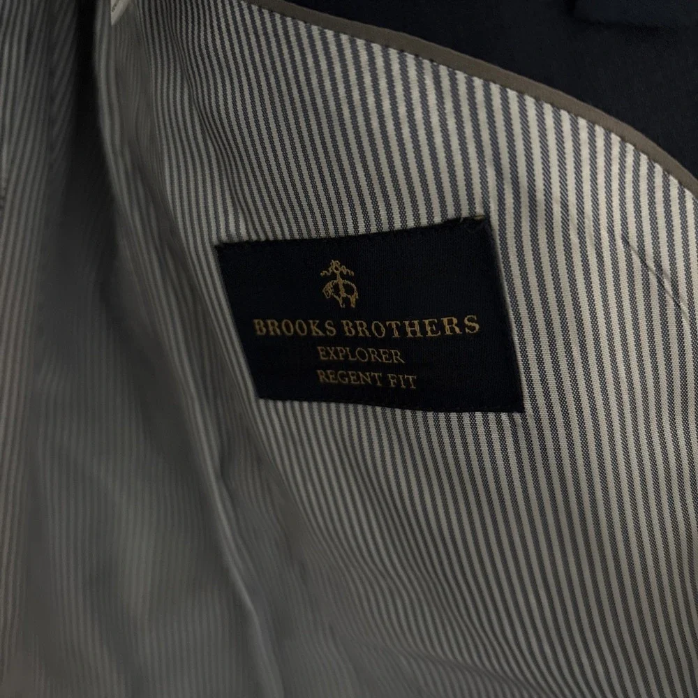 Brooks Brothers tagged w35